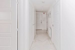 Photo 7- click for photo gallery